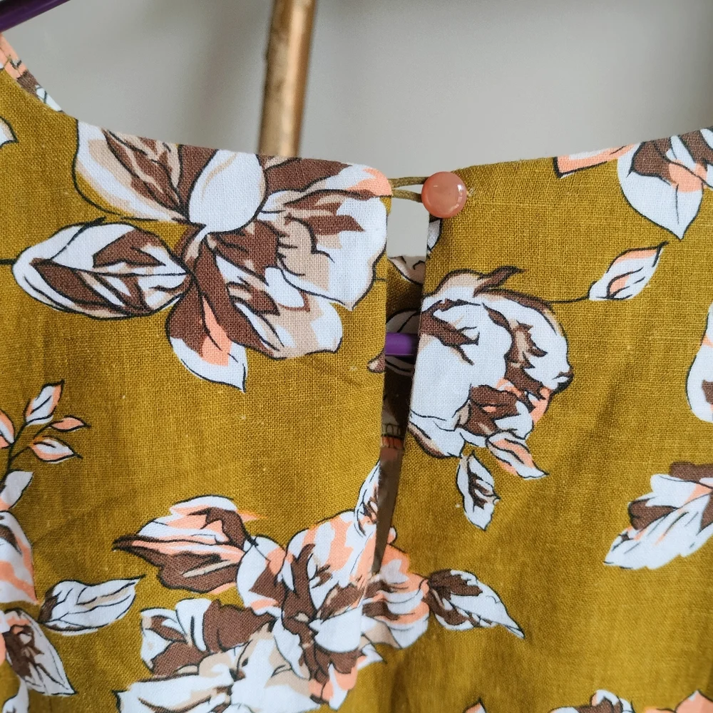 Floral Flounce Sleeve Long Top - Picture 5 of 16